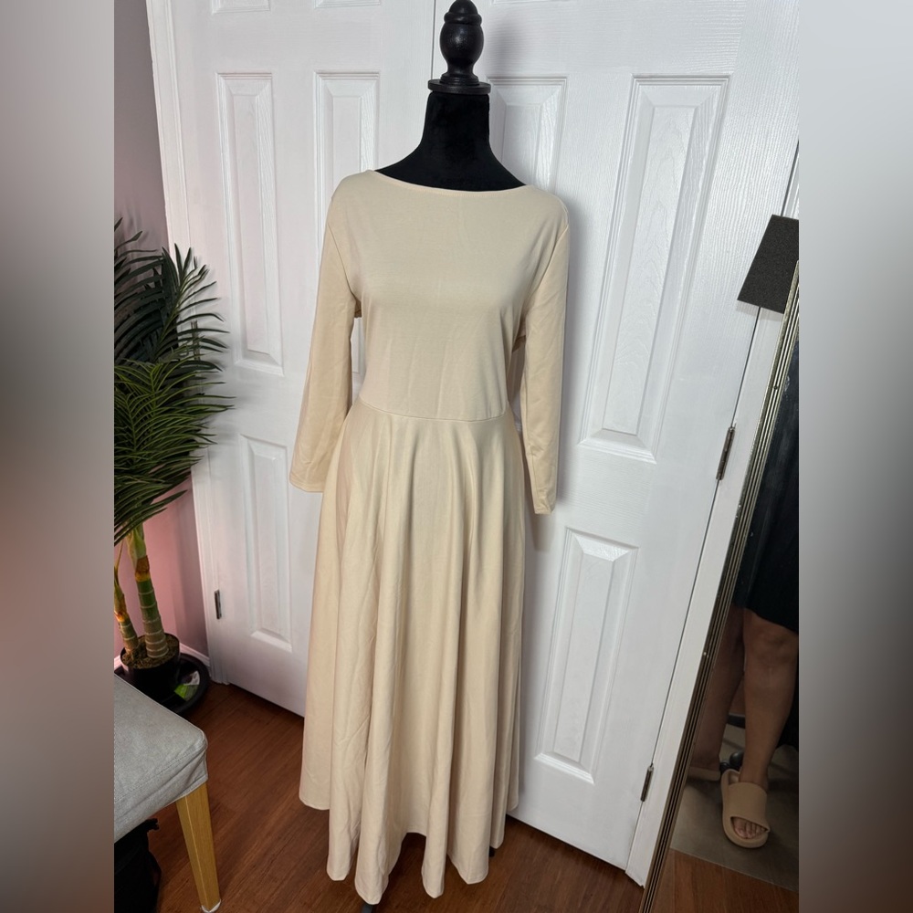 Metamorphosis Girl Cream Dress | 3XL (18)
